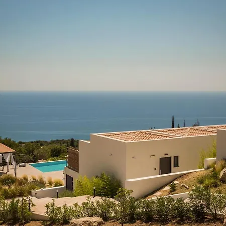 Kefalonian Escape Apartment *